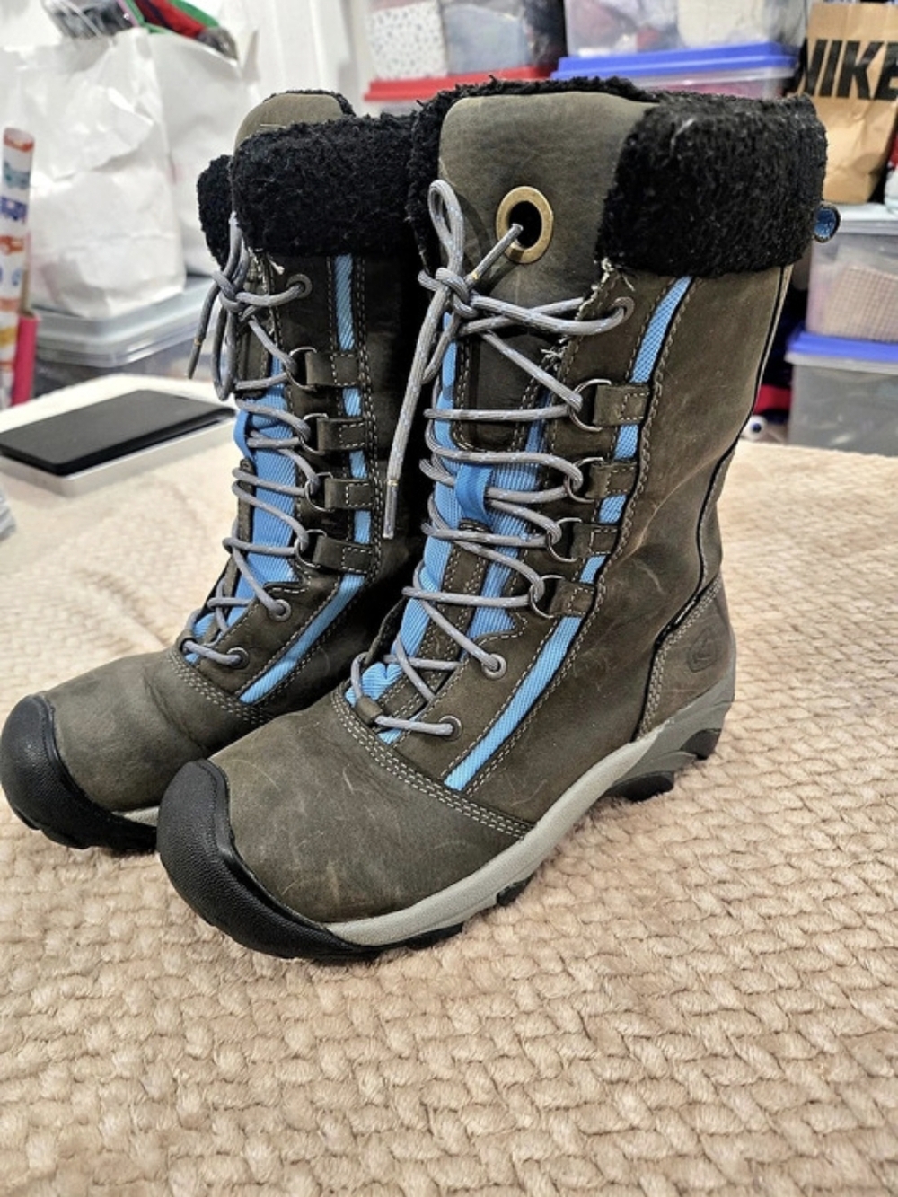 KEEN Hoodoo High Lace Winter Boot Boots Gray & Blue EU 39